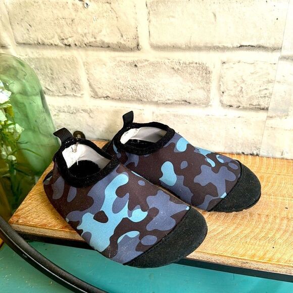Toddler Blue Camouflage Quick Dry Water Shoes Beach Pool Camping - Picture 7 of 10